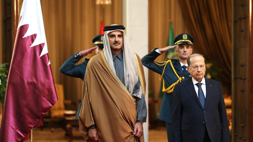 Emir of Qatar Sheikh Tamim bin Hamad bin Khalifa Al-Thani meets with Lebanon's President Michel Aoun as he arrives to attend the Arab Economic and Social Development summit meeting in Beirut, Lebanon January 20, 2019. REUTERS/Mohamed Azakir - RC1CA2F76AB0