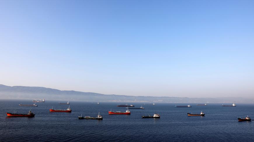 Oil tankers wait to dock at Tupras refinery near the northwestern Turkish city of Izmit, Turkey, June 28, 2017. REUTERS/Umit Bektas - RC1424A5EB80