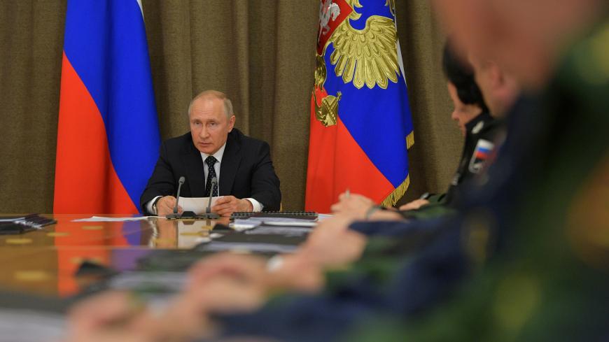 Russian President Vladimir Putin chairs a meeting on military aviation in Sochi, Russia May 15, 2019.  Sputnik/Alexei Druzhinin/Kremlin via REUTERS  ATTENTION EDITORS - THIS IMAGE WAS PROVIDED BY A THIRD PARTY. - RC1B14947F40