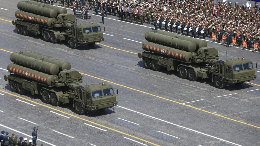 Russian S-400 Triumph/SA-21 Growler medium-range and long-range surface-to-air missile systems drive during the Victory Day parade at Red Square in Moscow, Russia, May 9, 2015. Russia marks the 70th anniversary of the end of World War Two in Europe on Saturday with a military parade, showcasing new military hardware at a time when relations with the West have hit lows not seen since the Cold War. REUTERS/Host Photo Agency/RIA Novosti ATTENTION EDITORS - THIS IMAGE HAS BEEN SUPPLIED BY A THIRD PARTY. IT IS D