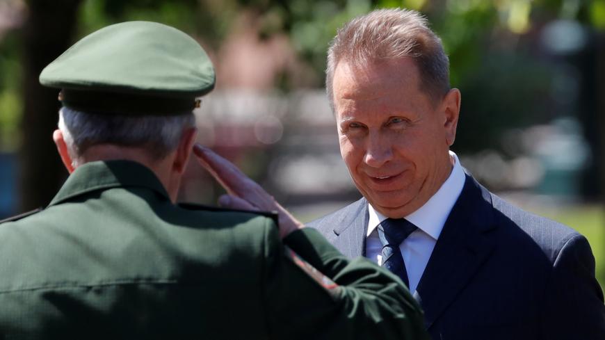 Viktor Zolotov, the director of the Federal Service of National Guard Troops and Commander of the National Guard Troops, attends a wreath laying ceremony marking the anniversary of the Nazi German invasion in 1941, at the Tomb of the Unknown Soldier by the Kremlin wall in Moscow, Russia June 22, 2018. REUTERS/Sergei Karpukhin - RC17EE6222D0