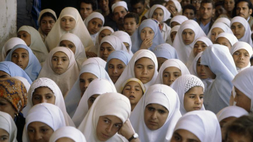 EGYPT - MARCH 18: Schoolgirls in an Islamic school in the Dakhla oasis, Western Sahara, Egypt. (Photo by DeAgostini/Getty Images)