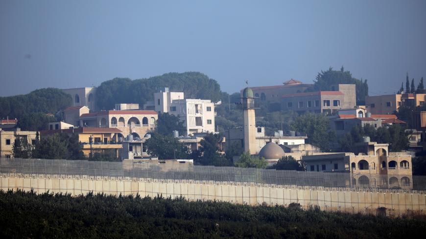 Houses on the Lebanese side of the border between Israel and Lebanon are seen from the Israel side, August 26, 2019 REUTERS Amir Cohen - RC158D5A4E70