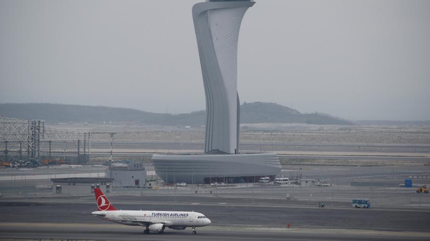 A Turkish Airlines Airbus A320-200 plane is seen on the tarmac of the city's new Istanbul Airport in Istanbul, Turkey, April 6, 2019. REUTERS/Umit Bektas - RC1E1602C690