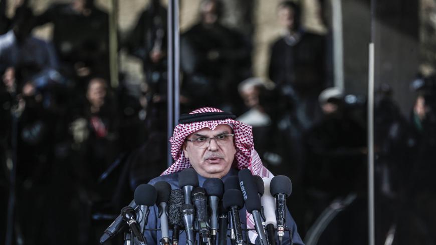 Mohammed al-Emadi, chairman of Qatar's National Committee for the Reconstruction of Gaza, speaks during a press conference in Gaza City on January 25, 2019. - Gaza's Islamist rulers Hamas said on January 25 they would not accept a fresh tranche of Qatari funds, accusing Israel of imposing new conditions on the money entering the blockaded Palestinian territory. The rejection of the expected $15 million (13.2 million euros) raised fears of fresh tensions along the Gaza-Israel border, ahead of weekly Friday p