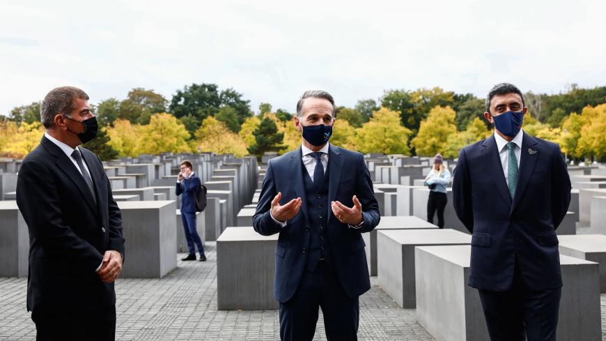 (L-R)  Israeli Foreign Minister Gabi Ashkenazi, German Foreign Minister Heiko Maas and UAE Foreign Minister Sheikh Abdullah bin Zayed al-Nahyan pose as they visit the Holocaust memorial prior to their historic meeting in Berlin, on October 6, 2020. (Photo by MICHELE TANTUSSI / POOL / AFP) (Photo by MICHELE TANTUSSI/POOL/AFP via Getty Images)