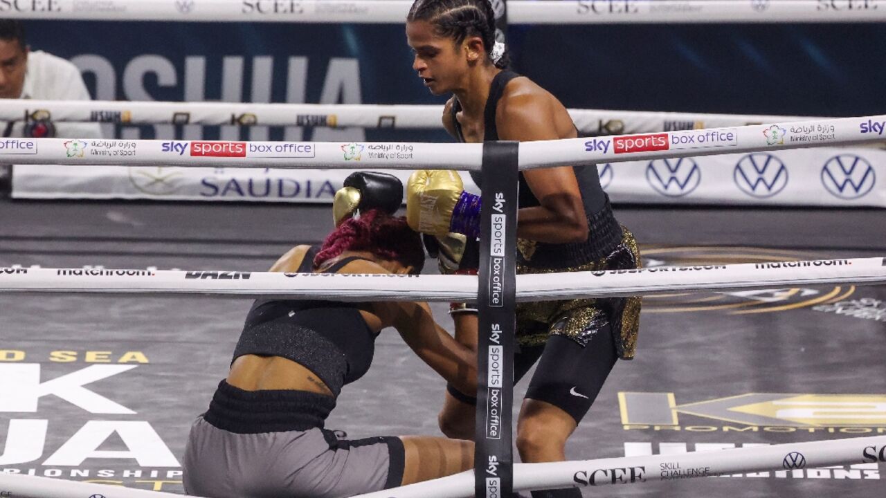 On top: Ramla Ali (right) takes on Crystal Nova 