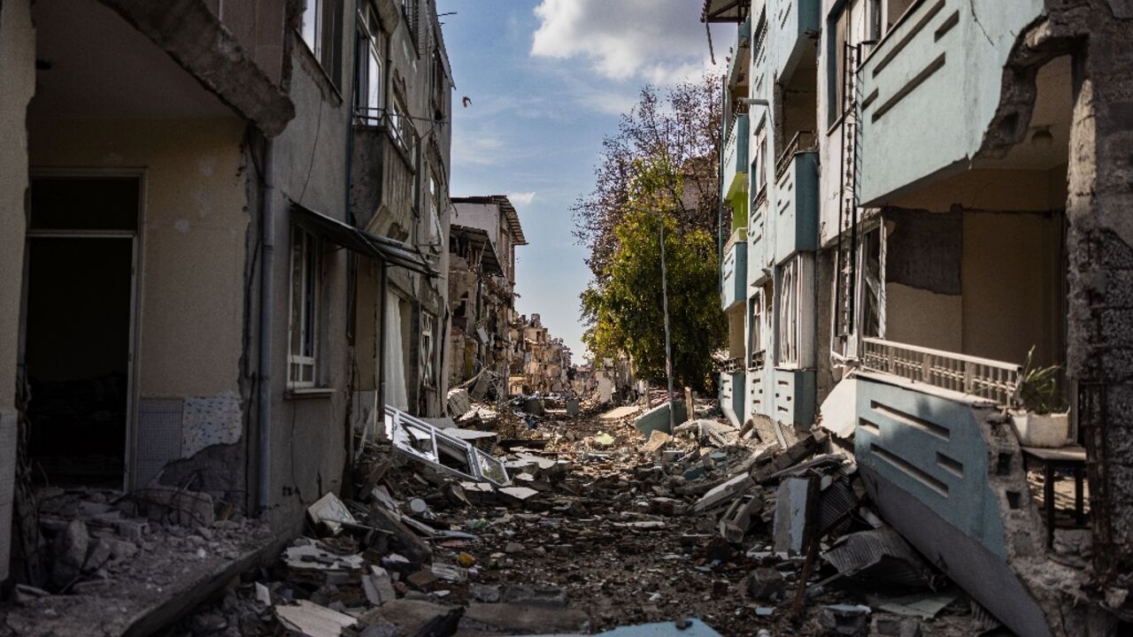 A 6.4-magnitude earthquake has rocked Turkey's southern province of Hatay and northern Syria, two weeks after a devastating tremor