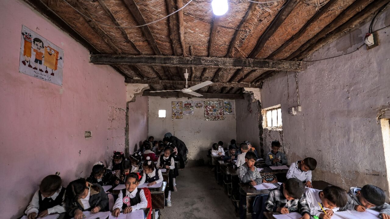 The authorities shut down the crumbling elementary school in 2011 to build a new one, but the project stalled