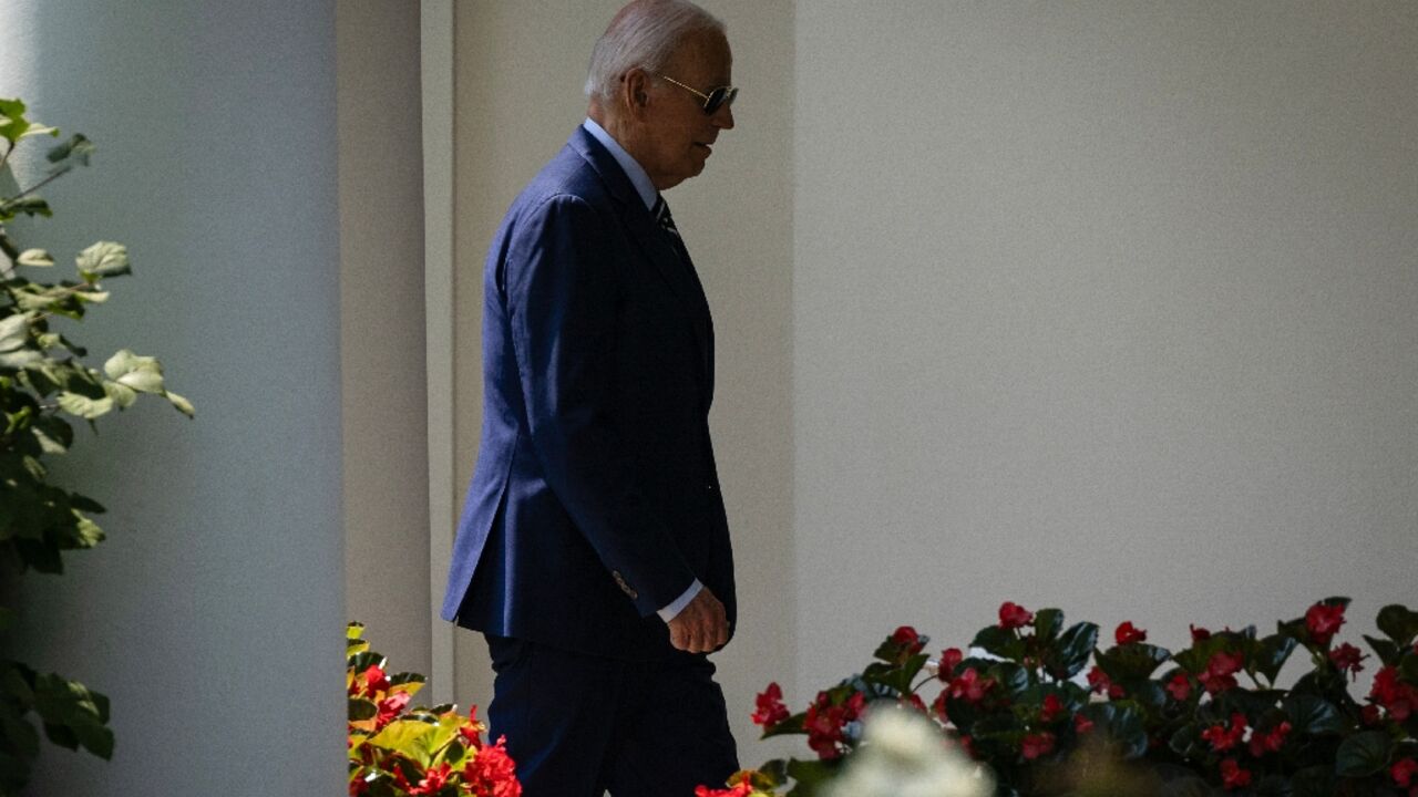 US President Joe Biden returns to the White House after a week-end in Delaware.