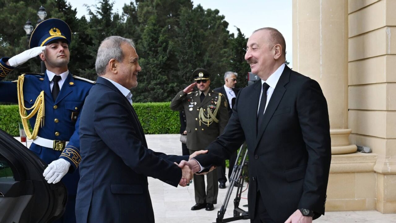 The meeting between Iranian President Masoud Pezeshkian and Azeri President Ilham Aliyev is a sign of thawing ties