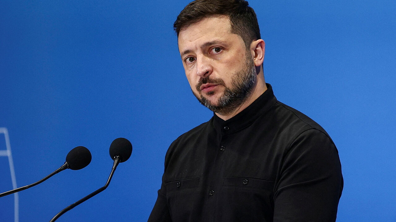 FILE PHOTO: Ukrainian President Volodymyr Zelenskiy attends a press conference on the first day of the two-day Ukraine Recovery Conference (URC2025), on plans for the reconstruction of Ukraine, in Rome, Italy, July 10, 2025. REUTERS/Guglielmo Mangiapane/File Photo