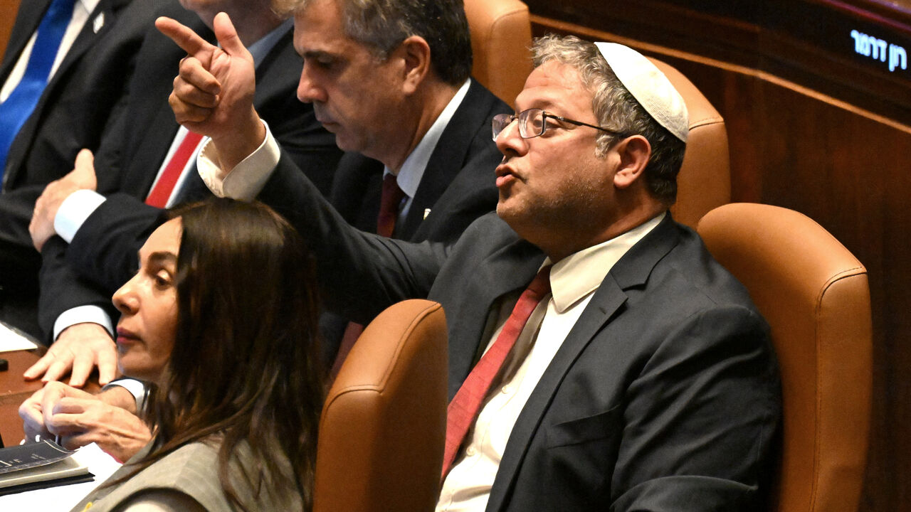 FILE PHOTO: Itamar Ben-Gvir, Minister of National Security of Israel, shouts at the opening of the 25th Knesset session marking the anniversary of the “Iron Swords” war on Monday, in Jerusalem, October 28, 2024. DEBBIE HILL/Pool via REUTERS/File Photo
