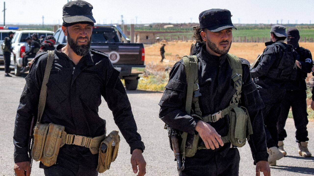 Syrian army and security forces deploy in Sweida following sectarian clashes