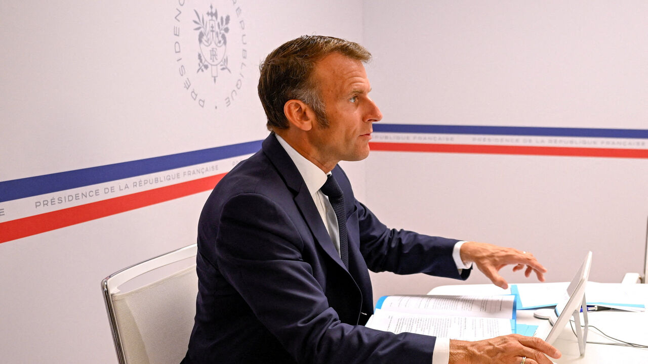 FILE PHOTO: French President Emmanuel Macron attends a video conference  with members of the so-called “coalition of the willing”, Sunday, Aug. 17, 2025  at the Fort de Bregancon in Bormes-les-Mimosas, France. Philippe Magoni/Pool via REUTERS/File Photo
