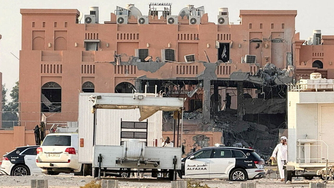 FILE PHOTO: A damaged building, following an Israeli attack on Hamas leaders, according to an Israeli official, in Doha, Qatar, September 9, 2025. REUTERS/Ibraheem Abu Mustafa/File Photo