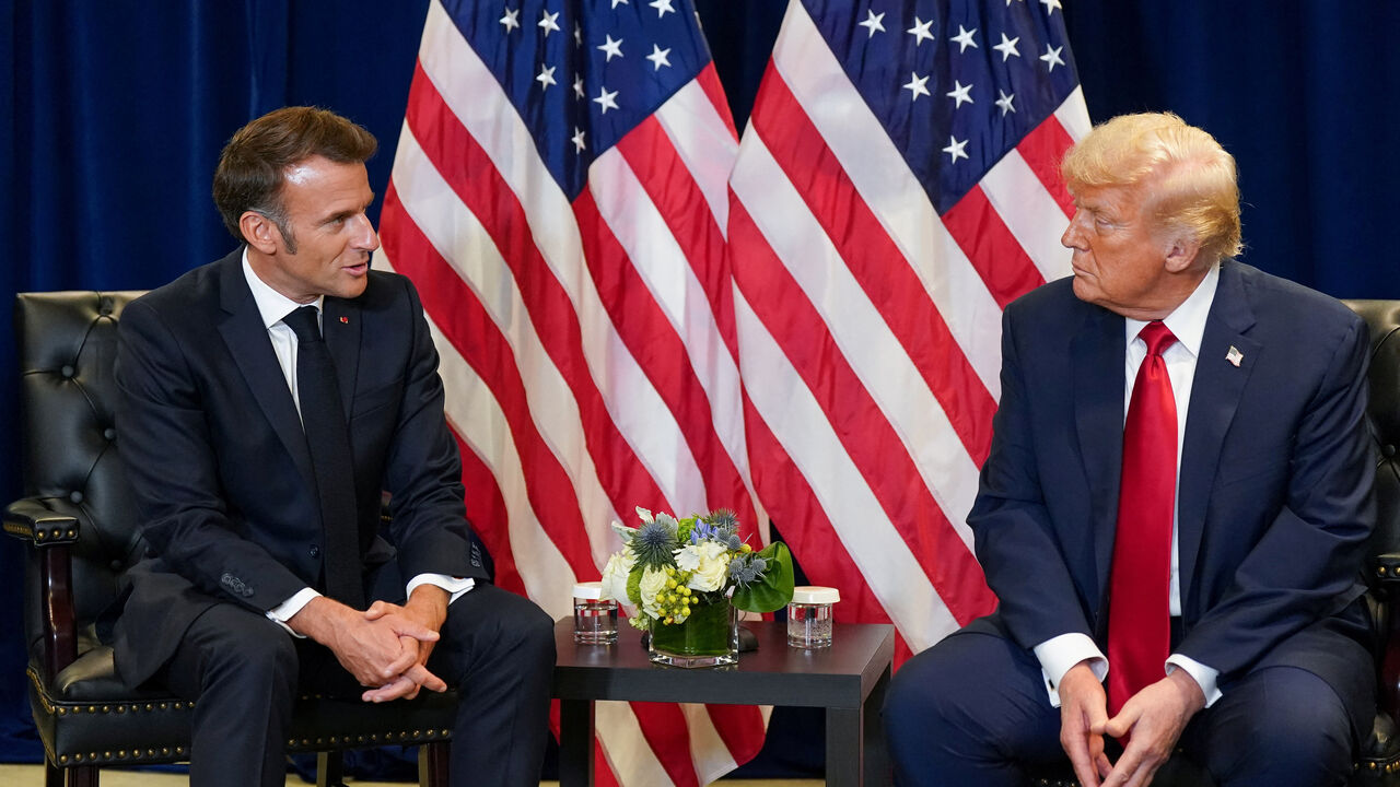 U.S. President Donald Trump meets with French President Emmanuel Macron during the 80th United Nations General Assembly, in New York City, New York, U.S., September 23, 2025. REUTERS/Al Drago