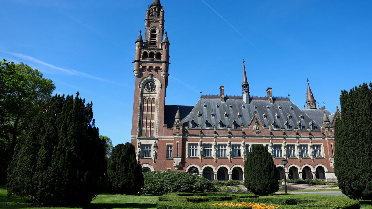 FILE PHOTO: A view shows the Peace Palace, which houses the International Court of Justice (ICJ), in The Hague, Netherlands, April 28, 2025. REUTERS/Piroschka van de Wouw/File Photo