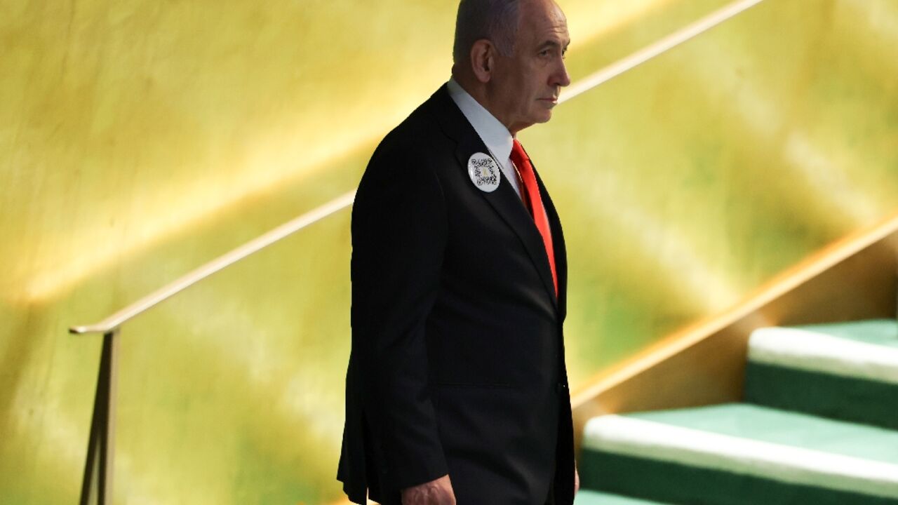 Israeli Prime Minister Benjamin Netanyahu is expected to defend his goals in Gaza when he meets with Donald Trump 