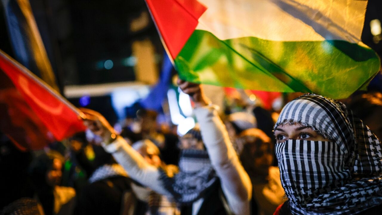 The only remaining boat in a flotilla carrying aid to Gaza sailed towards the war-torn Palestinian territory on Friday