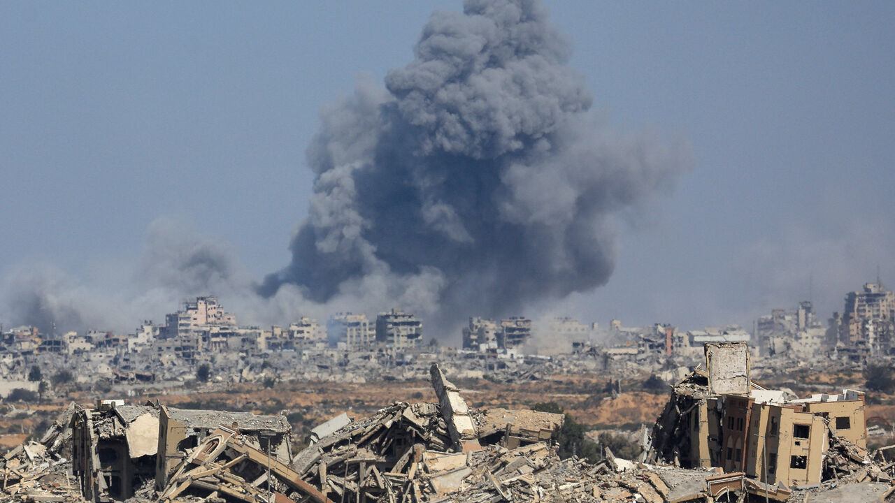 Smoke rises during an Israeli military operation in Gaza City, as seen from the central Gaza Strip, October 2, 2025. REUTERS/Dawoud Abu Alkas