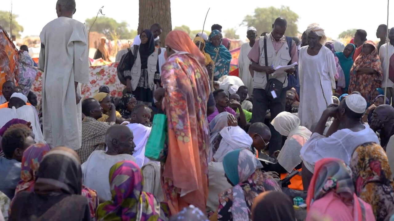 Displaced Sudanese gather after fleeing Al-Fashir city in Darfur, in Tawila, Sudan, October 29, 2025, in this still image taken from a Reuters' video. REUTERS/Mohamed Jamal