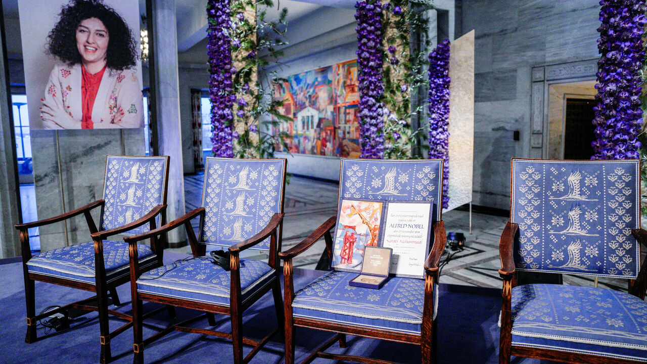 An empty space showing that Nobel Peace Prize winner Narges Mohammadi was not present during the award ceremony at Oslo City Hall, Norway December 10, 2023. NTB/Javad Parsa via REUTERS