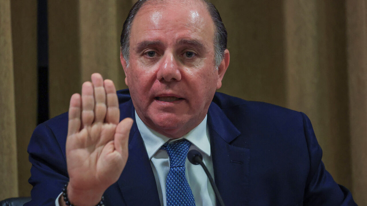 Central Bank of Lebanon Governor Karim Souaid gestures during a press conference in Beirut, Lebanon January 8, 2026. REUTERS/Mohamed Azakir