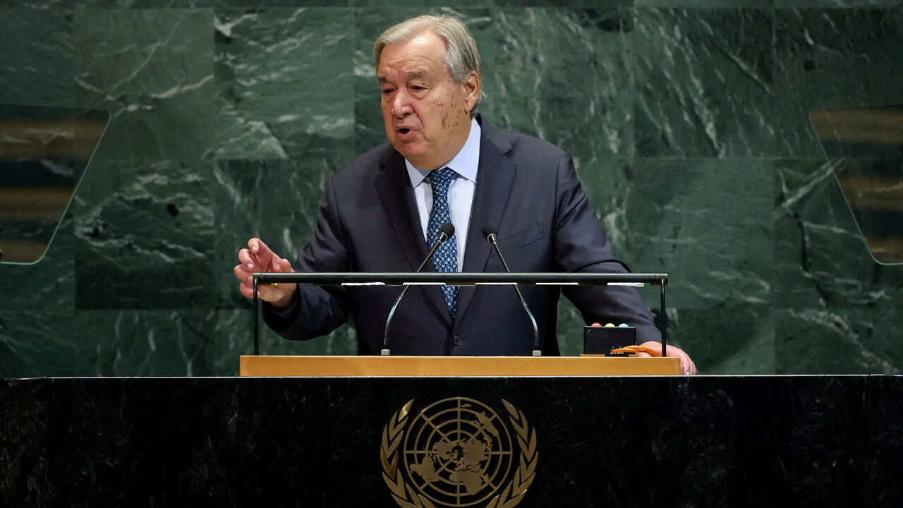 FILE PHOTO: United Nations Secretary-General Antonio Guterres addresses the 80th United Nations General Assembly at U.N. headquarters in New York City, U.S., September 23, 2025.  REUTERS/Mike Segar/File Photo