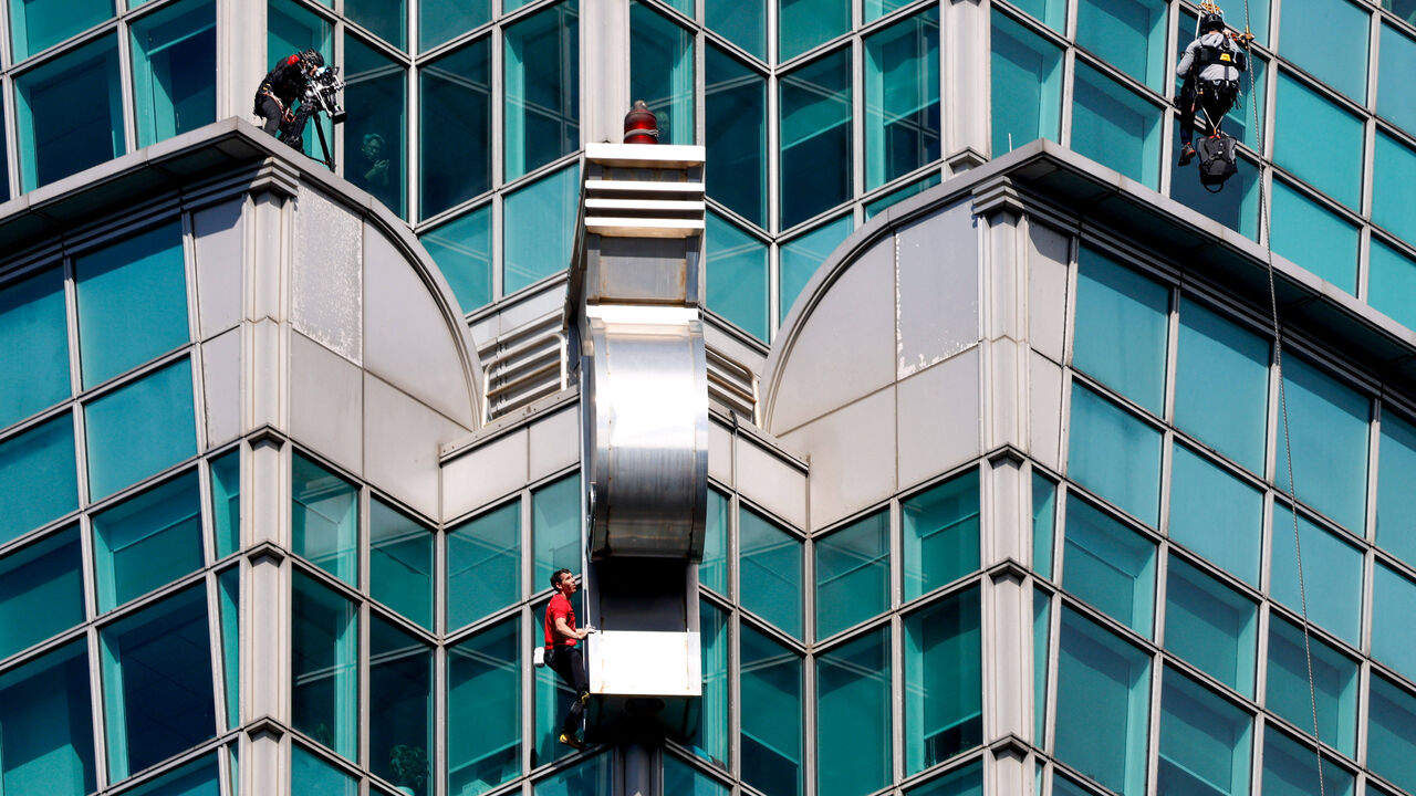 Climber Alex Honnold free soloing Taipei 101 Skyscraper in Taipei, Taiwan, January 25, 2026 REUTERS/Ann Wang
