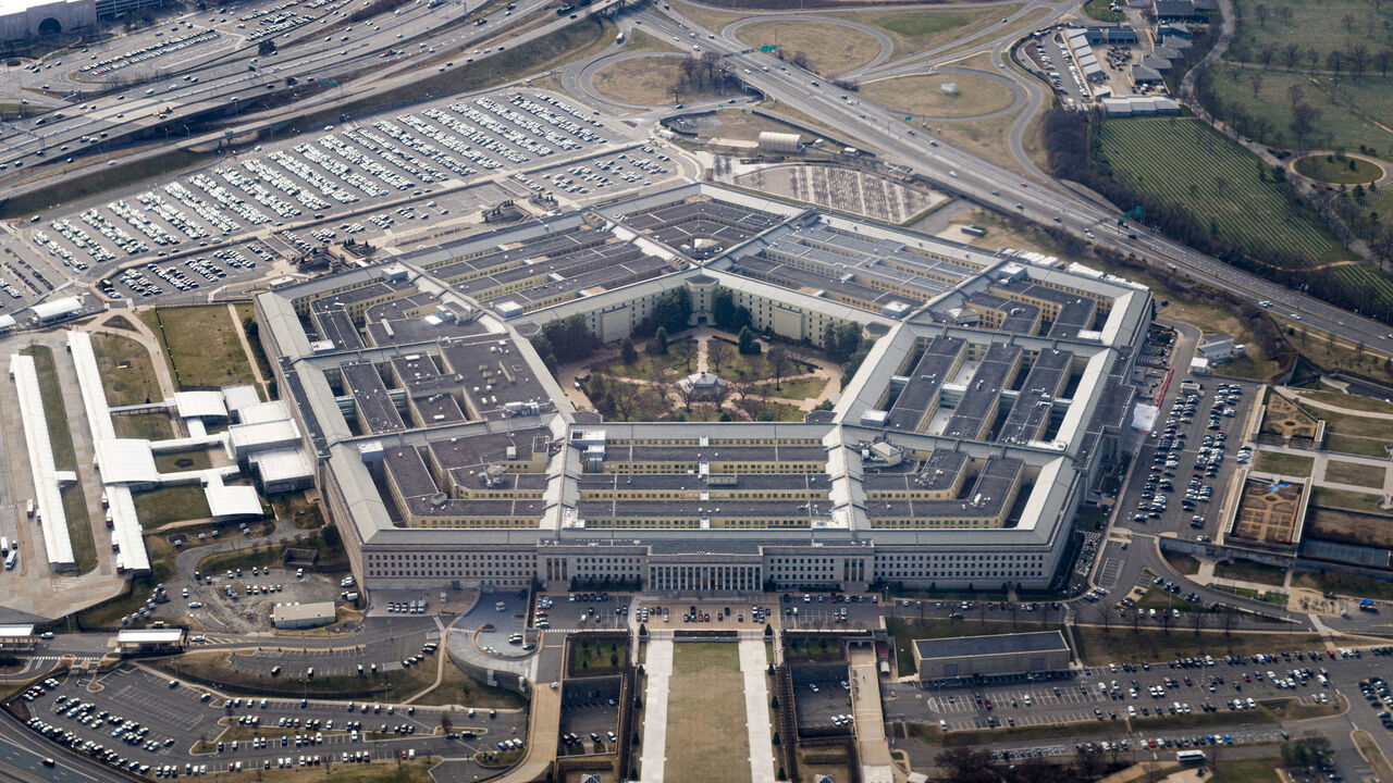 FILE PHOTO: The Pentagon is seen from the air in Washington, U.S., March 3, 2022, more than a week after Russia invaded Ukraine. REUTERS/Joshua Roberts/File Photo