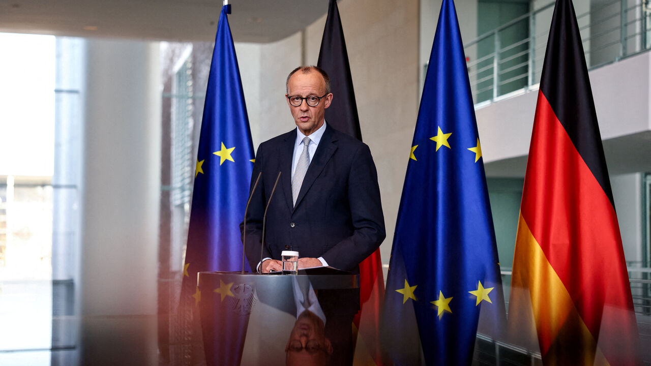 FILE PHOTO: German Chancellor Friedrich Merz makes a statement on the situation in the Middle East, after Israel and the U.S. launched strikes on Iran, at the chancellery in Berlin, Germany, March 1, 2026. REUTERS/Nadja Wohlleben/File Photo