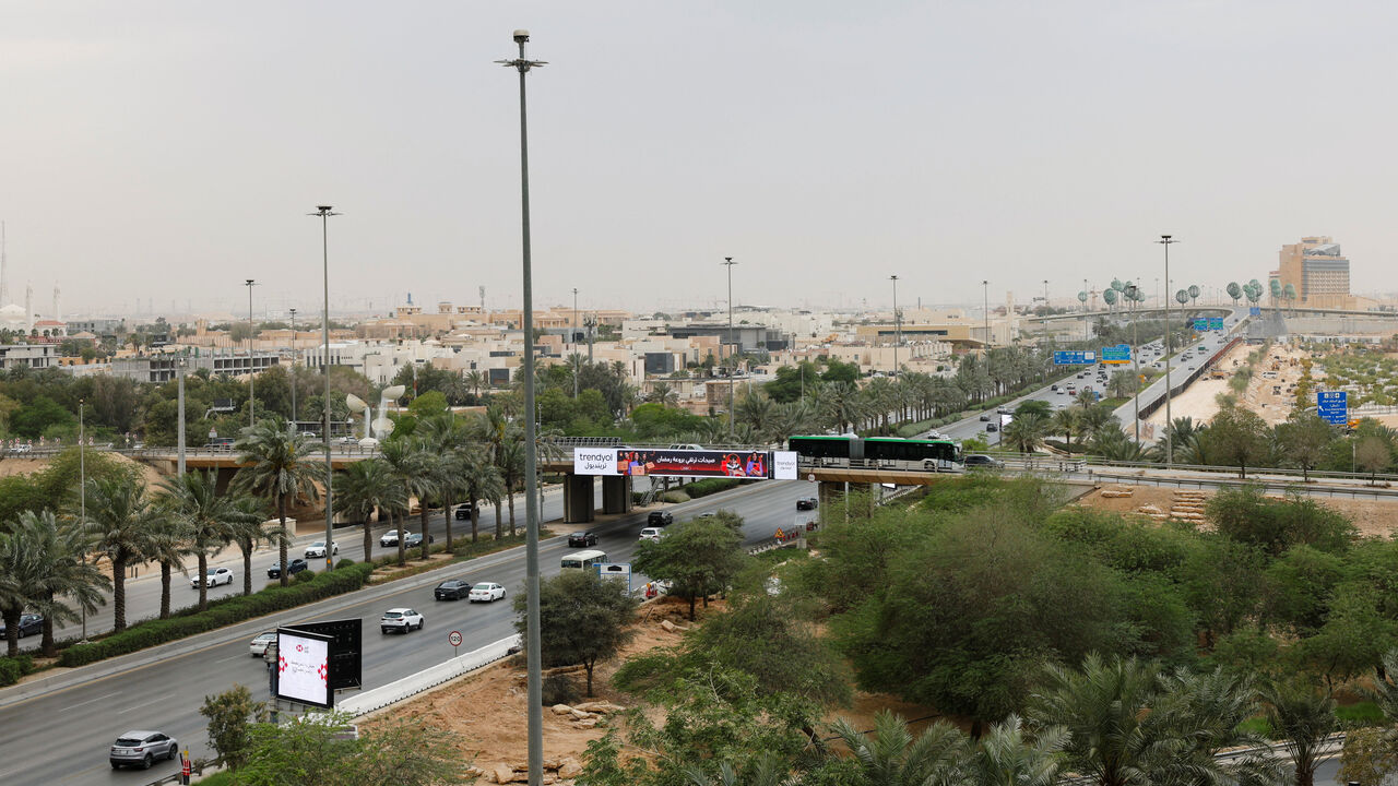 Vehicles ply along a road, amid the U.S.-Israeli conflict with Iran, in Riyadh, Saudi Arabia March 3, 2026. REUTERS/Stringer