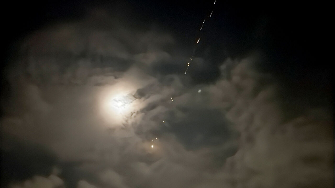 An Iranian missile flies towards Israel, amid the U.S.-Israeli conflict with Iran, as seen from Ramallah, in the Israeli-occupied West Bank, March 27, 2026.Picture taken using a mobile phone.REUTERS/Ali Sawafta