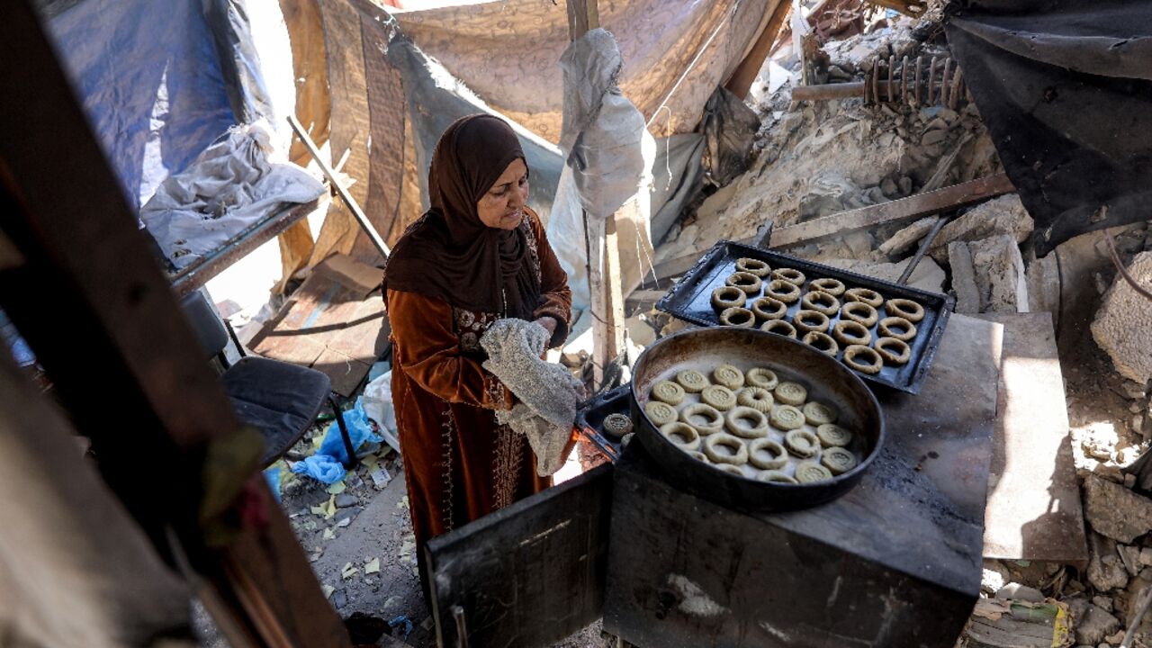 Gazans are preparing for Eid, despite the shortages and uncertainty they face