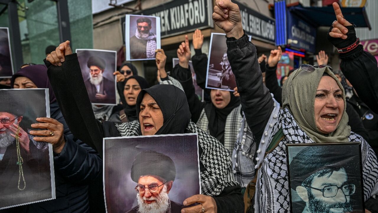 In Istanbul, pro-Iranian protesters denounced the US-Israeli offensive