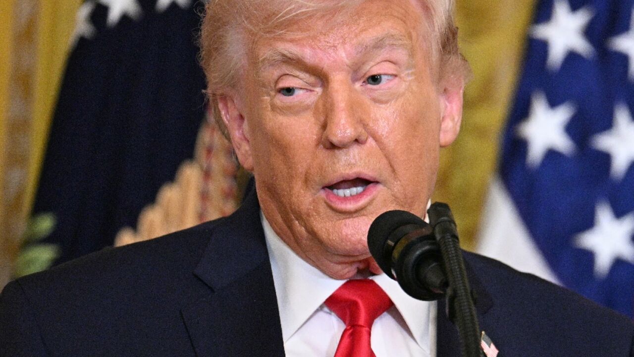 US President Donald Trump said he expected Iran's people to rise up and replace its government