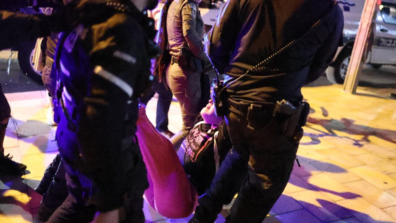 Israeli police disperse anti-war protests in Tel Aviv and some other Israeli cities