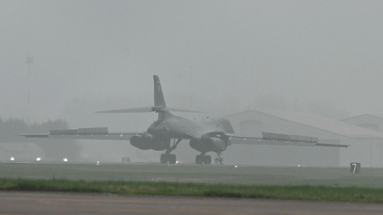 A US Air Force B-1 Lancer bomber lands at RAF Fairford in south west England on March 7, 2026