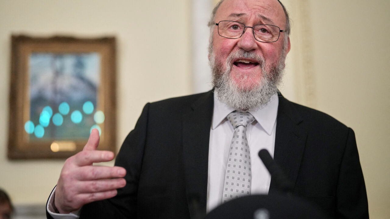 Chief Rabbi Ephraim Mirvis speaks as he attends a reception to celebrate Hanukkah at Downing Street in London, Britain December 16, 2025. Alastair Grant/Pool via REUTERS/File Photo