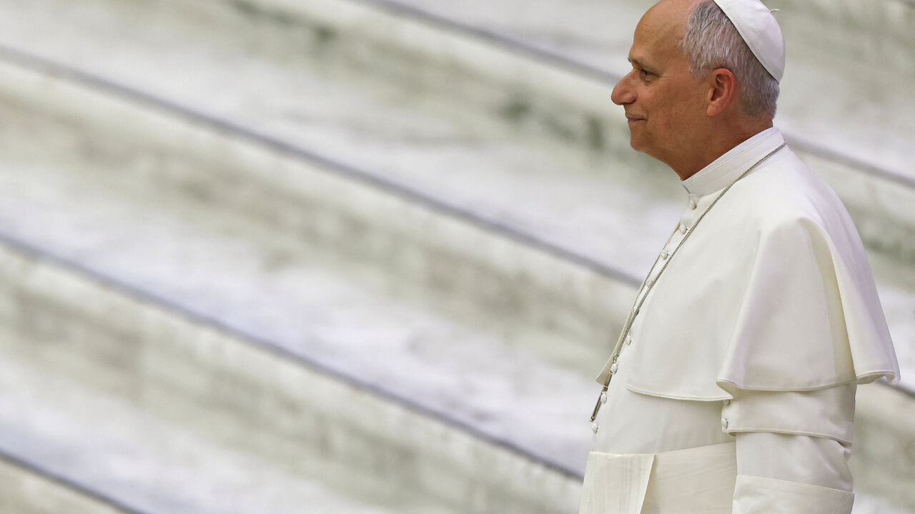Pope Leo XIV looks on as he meets with Catholic religious education teachers attending a national meeting organised by the Italian Bishops’ Conference (CEI), in the Paul VI Hall at the Vatican, April 25, 2026. REUTERS/Yara Nardi