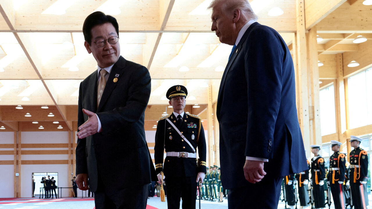 FILE PHOTO: South Korean President Lee Jae Myung gestures as he meets with U.S. President Donald Trump on the sidelines of the Asia-Pacific Economic Cooperation (APEC) leaders' summit in Gyeongju, South Korea, October 29, 2025. REUTERS/Evelyn Hockstein     TPX IMAGES OF THE DAY/File Photo