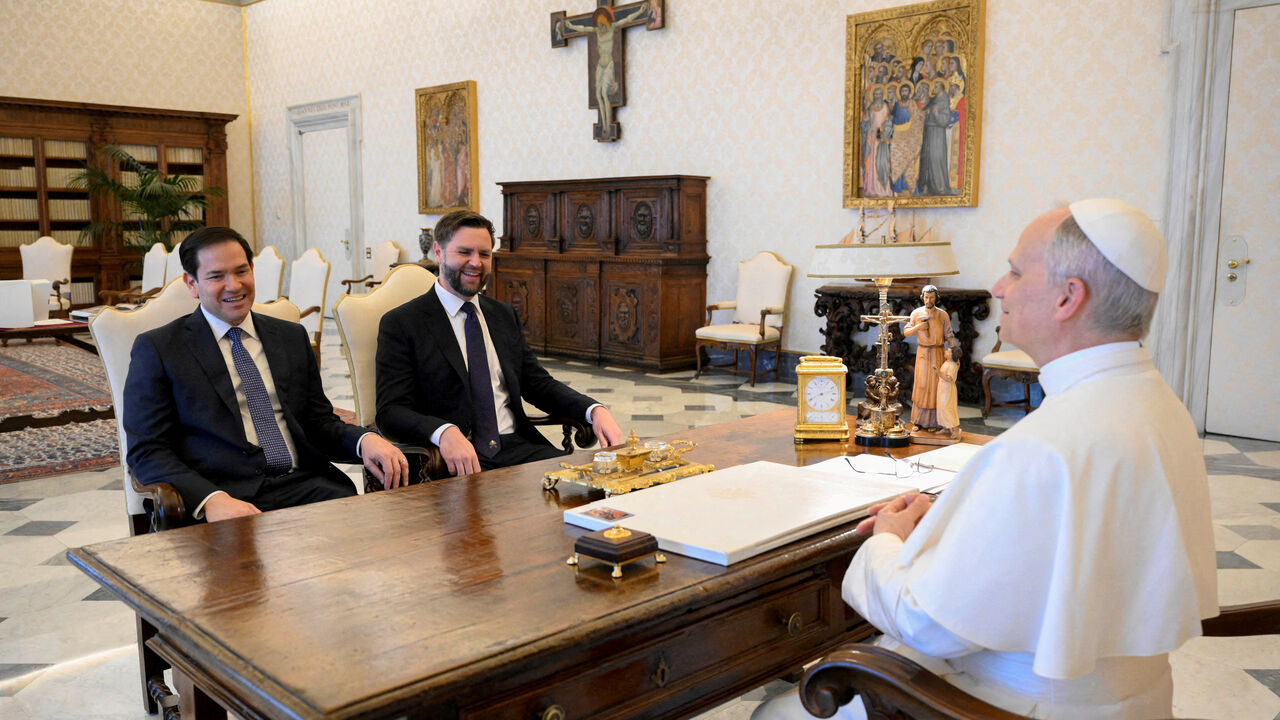FILE PHOTO: Pope Leo XIV meets U.S Vice President JD Vance and U.S. Secretary of State Marco Rubio at the Vatican, May 19, 2025. Vatican Media/­Simone Risoluti/Handout via REUTERS    ATTENTION EDITORS - THIS IMAGE WAS PROVIDED BY A THIRD PARTY./File Photo