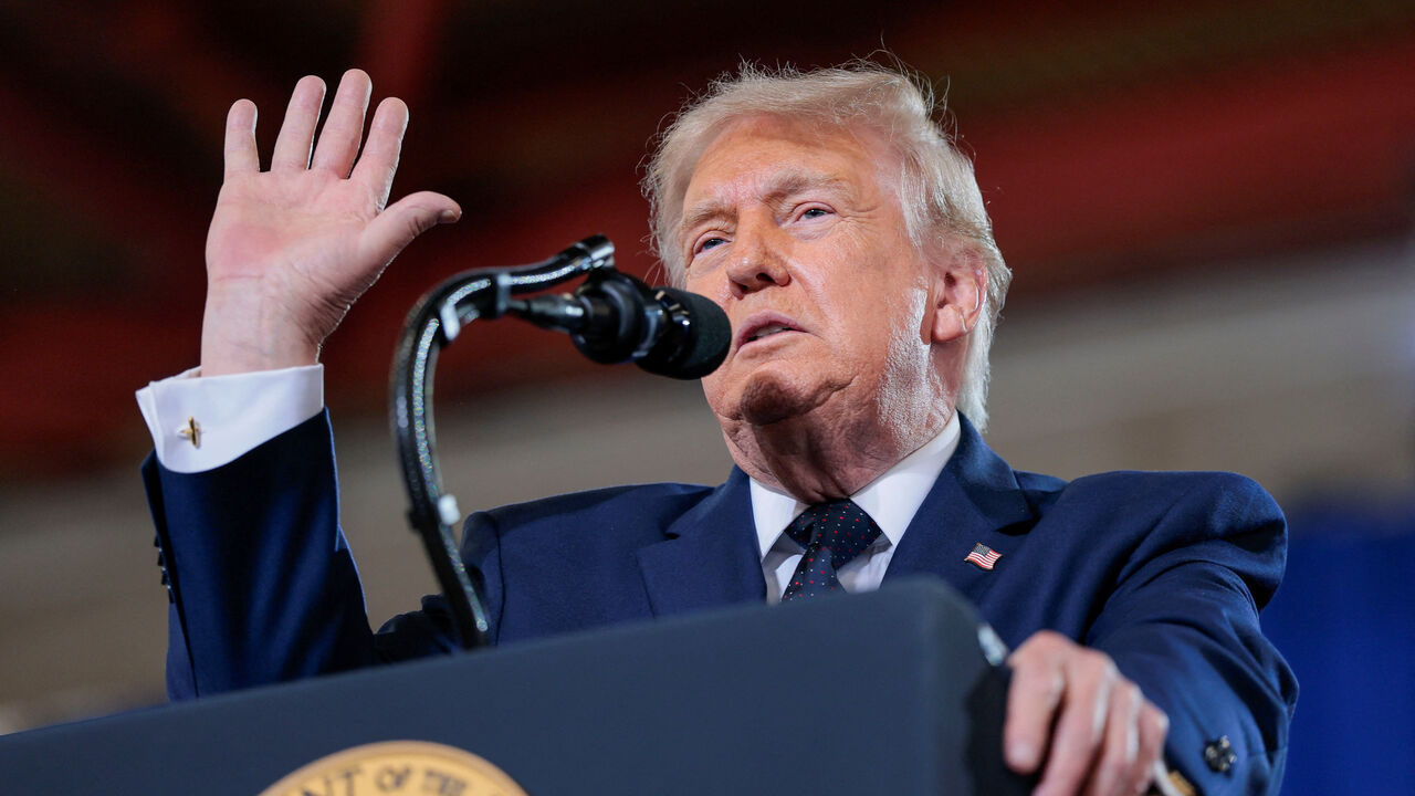 U.S. President Donald Trump delivers remarks at Rockland Community College in Suffern, New York, U.S., May 22, 2026. REUTERS/Kylie Cooper