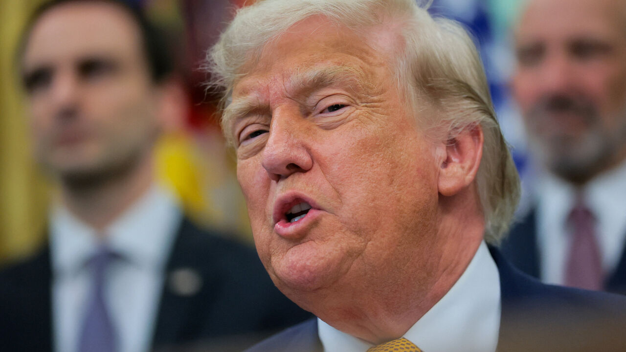 U.S. President Donald Trump speaks on the day he signs an executive order regarding Quantum Computing, in the Oval Office at the White House in Washington, D.C., U.S., June 22, 2026. REUTERS/Jonathan Ernst