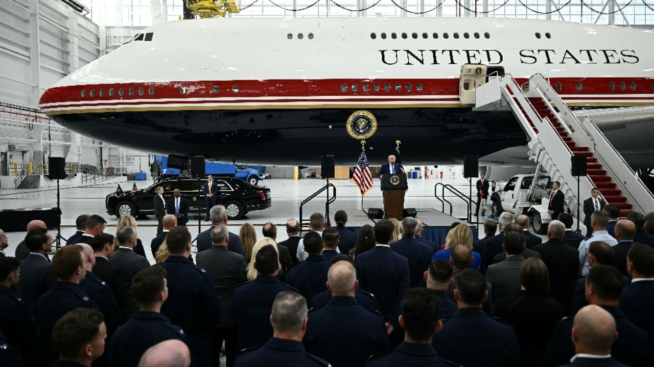 Qatar's gift of the aircraft -- valued in the hundreds of millions of dollars -- has raised ethical, constitutional and security concerns