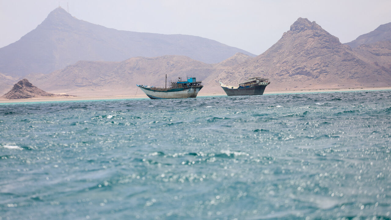 FILE PHOTO: Boats float near the coast of Bab el-Mandeb, Yemen April 2, 2026. REUTERS/File Photo