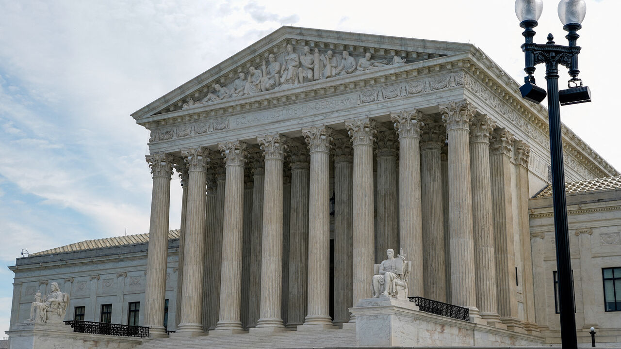 FILE PHOTO: The U.S. Supreme Court in Washington, D.C., U.S., June 25, 2026. REUTERS/Elizabeth Frantz/File Photo