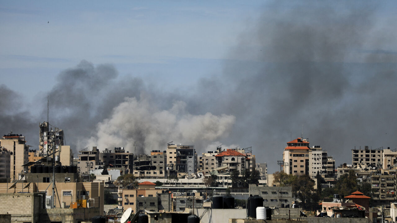 FILE PHOTO: Smoke rises during an Israeli raid at Al Shifa hospital and the area around it, amid the ongoing conflict between Israel and the Palestinian Islamist group Hamas, in Gaza City, March 21, 2024. REUTERS/Dawoud Abu Alkas/File Photo