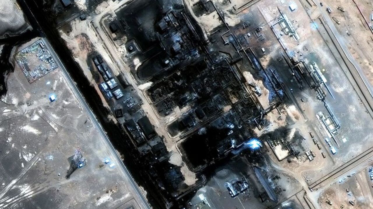 Satellite imagery shows the Saudi Arabia East-West pipeline before and after attack